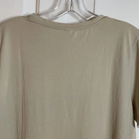 NWOT womens UNIQLO light beige cotton tshirt size large - Picture 7 of 7